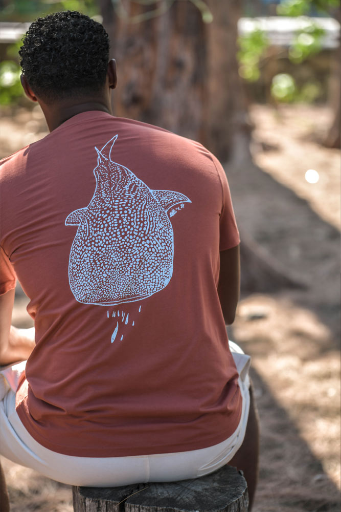 t-shirt homme requin baleine