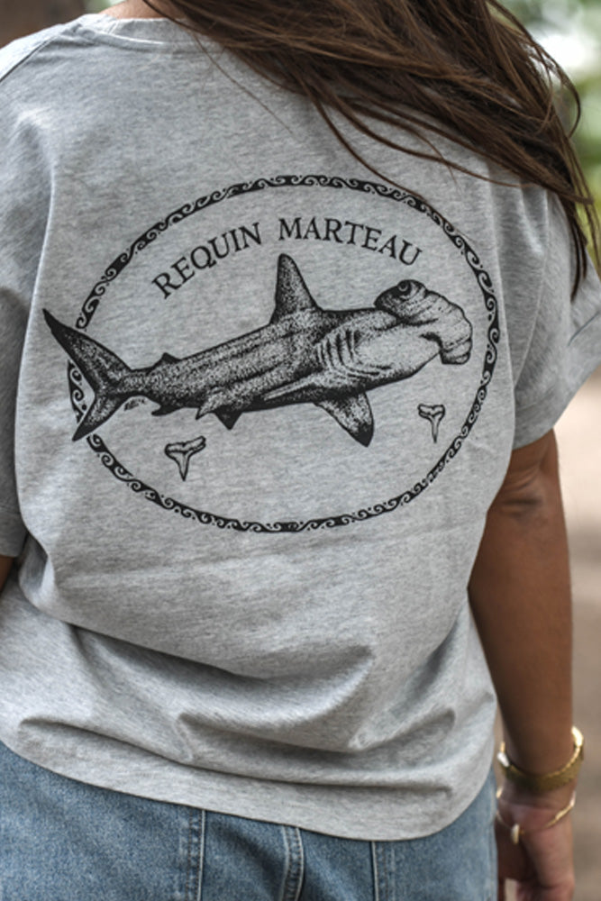 T-SHIRT FEMME REQUIN MARTEAU