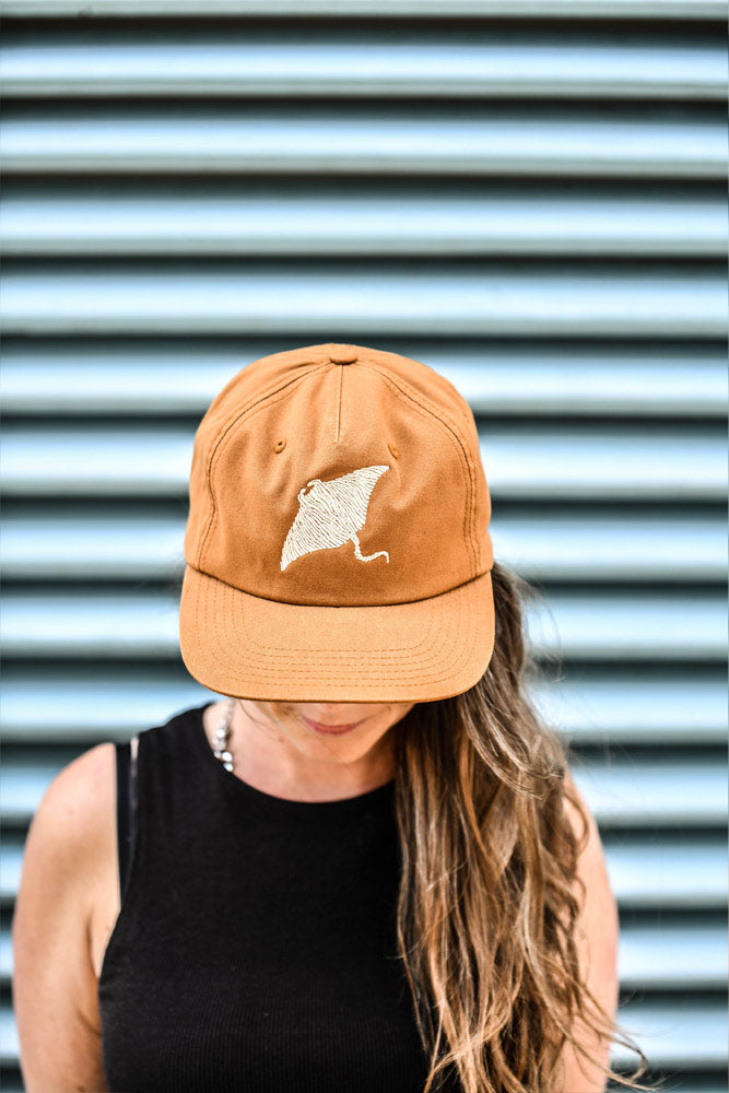 CASQUETTE_RAIE_MANTA_MOUTARDE